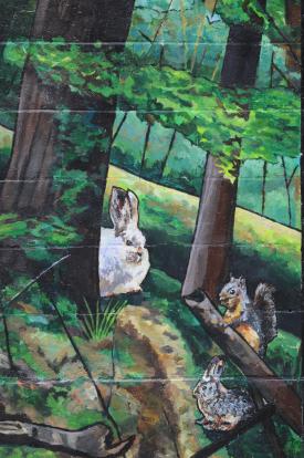 mural-detail-of-hare-bunny-squirrel